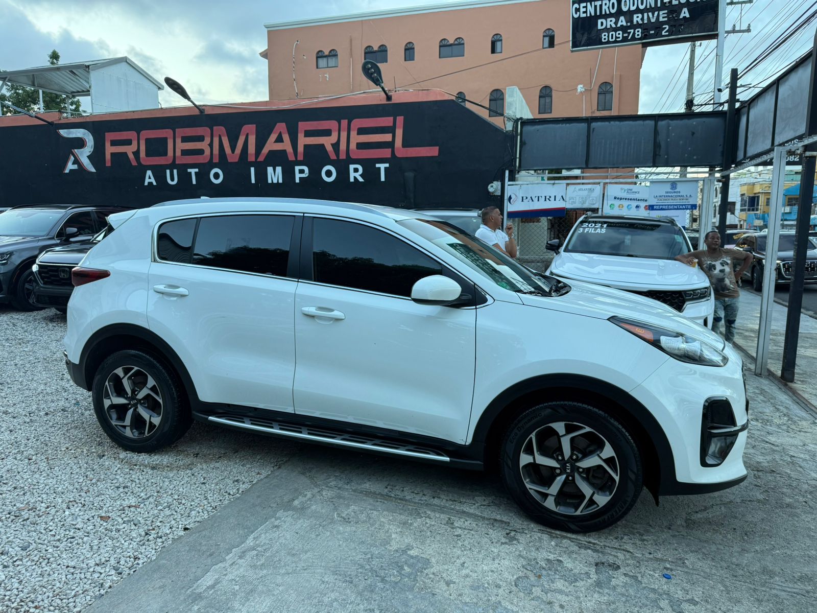 KIA SPORTAGE LX 2020 Foto 7314160-10.jpg