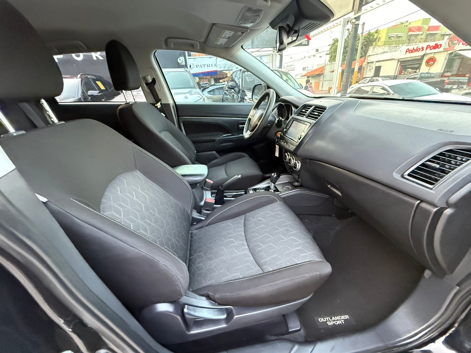 Mitsubishi Outlander SPORT  ES 2021 Foto 7314162-10.jpg