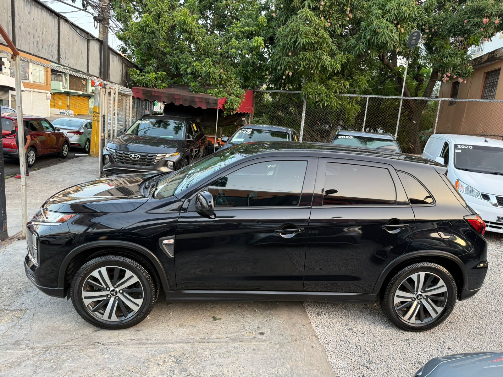 Mitsubishi Outlander SPORT  ES 2021 Foto 7314162-4.jpg