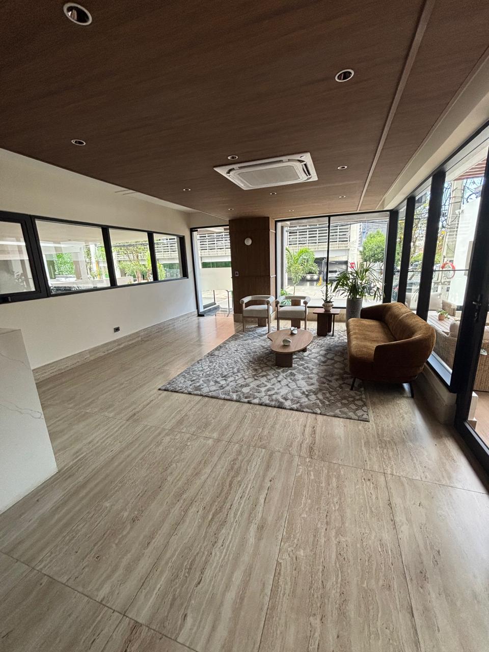 En venta de acogedor apartamento en Evaristo Morales Foto 7314200-9.jpg