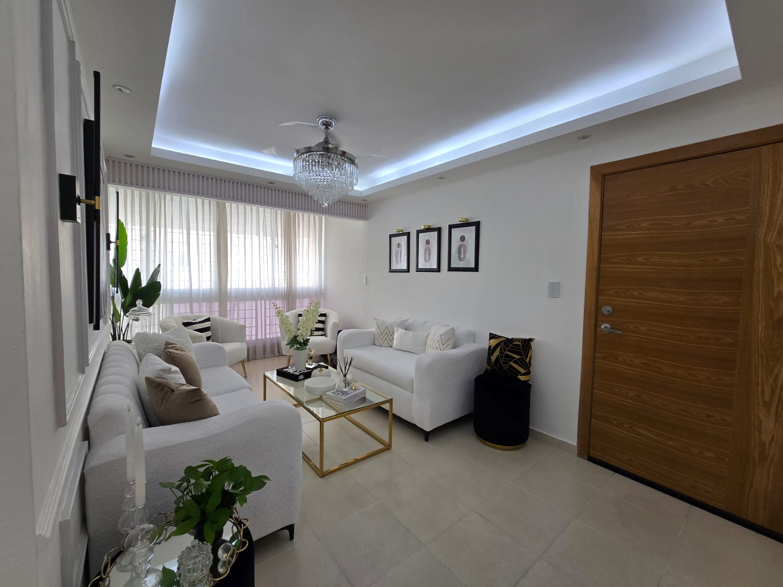 Apartamento en la Jacobo Majluta 3er piso Remodelado.   Foto 7314253-10.jpg