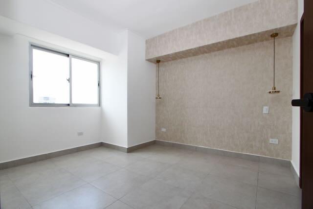 ALQUILO APARTAMENTO EN EVARISTO MORALES CON PISCINA Foto 7314289-3.jpg