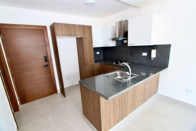 ALQUILO APARTAMENTO EN EVARISTO MORALES CON PISCINA Foto 7314289-8.jpg