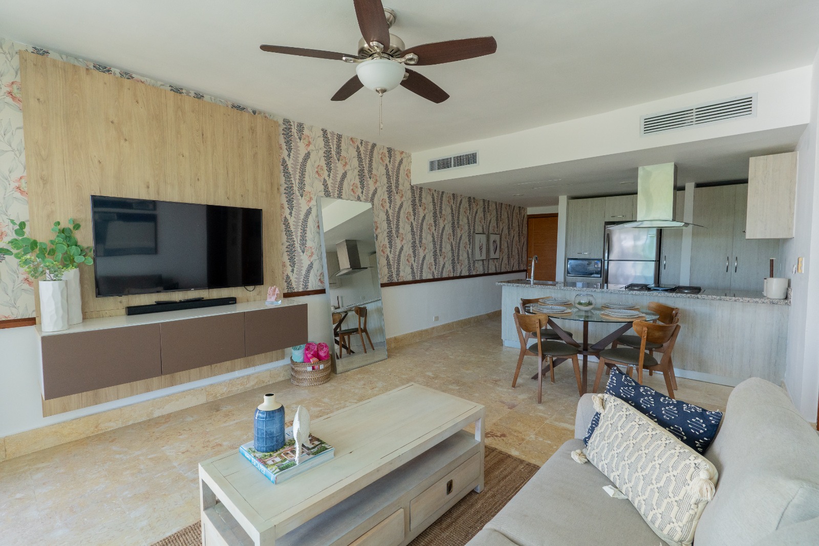 Vendo Hermoso apartamento en primera línea de playa en Playa Nueva Rom Foto 7314336-7.jpg
