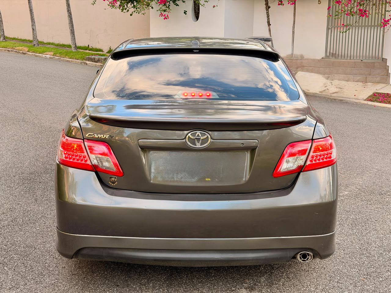 Toyota Camry le 2010  Foto 7314365-8.jpg