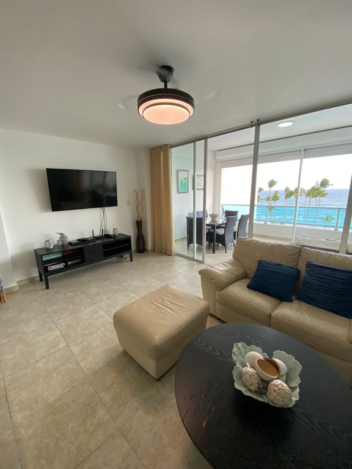 Vendo Hermoso Apartamento en PRIMERA Línea de Playa  Juan Dolió en MAR Foto 7314372-9.jpg