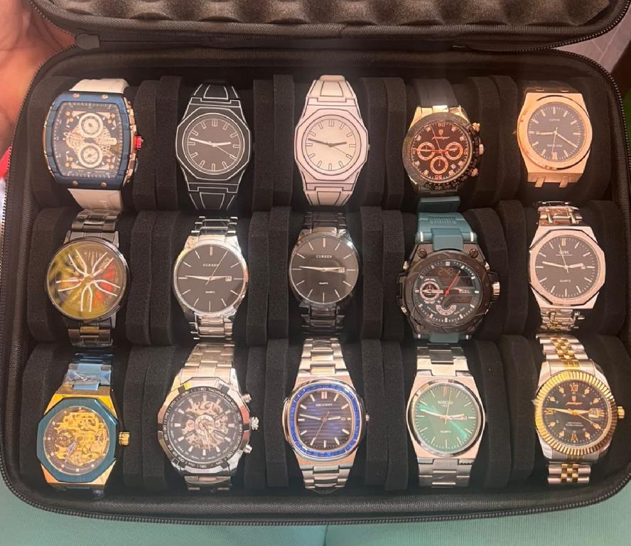 Varios Modelos de relojes disponibles Estilo Casual  y deportivo Foto 7314394-1.jpg