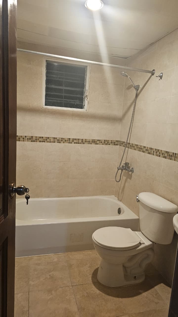 Apartamentoen Renta en Colina de Los Rios Foto 7314553-2.jpg