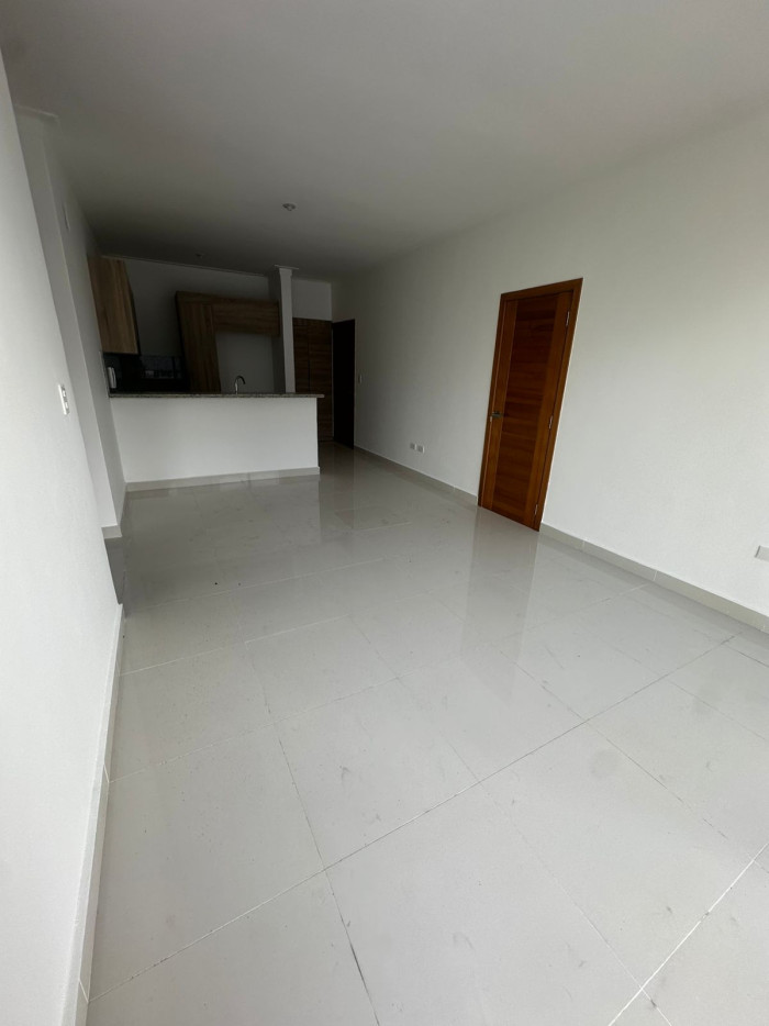 Apartamento en Alquiler – 2 Habitaciones en Renacimiento Foto 7314580-5.jpg