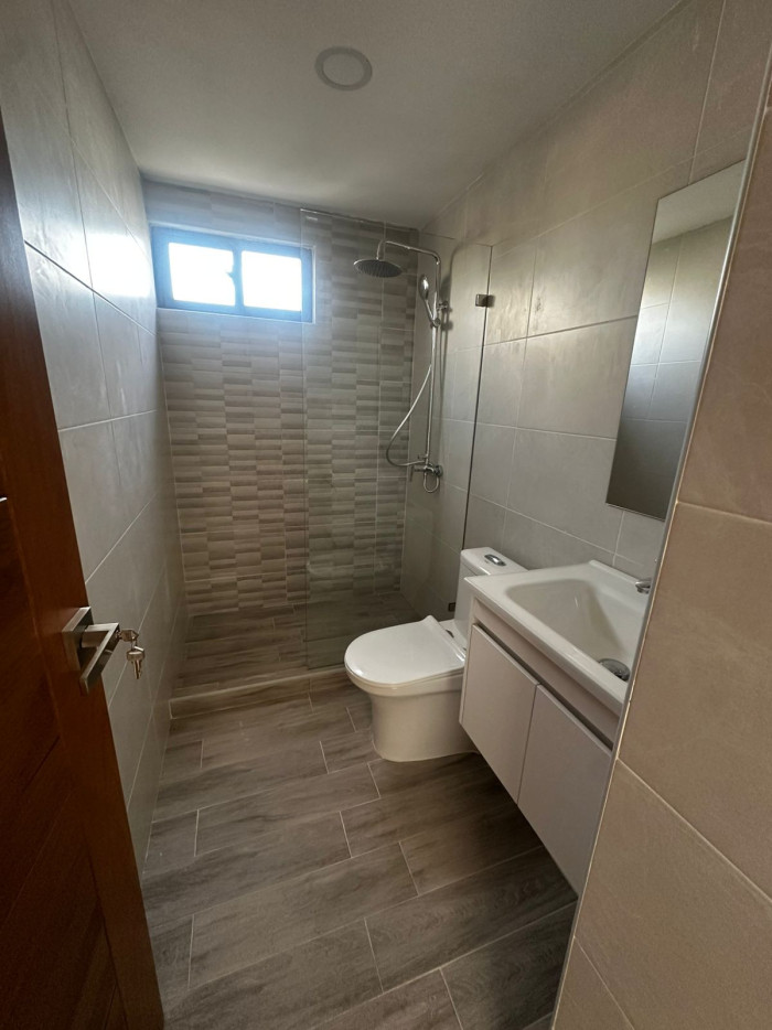 Apartamento en Alquiler – 2 Habitaciones en Renacimiento Foto 7314580-6.jpg