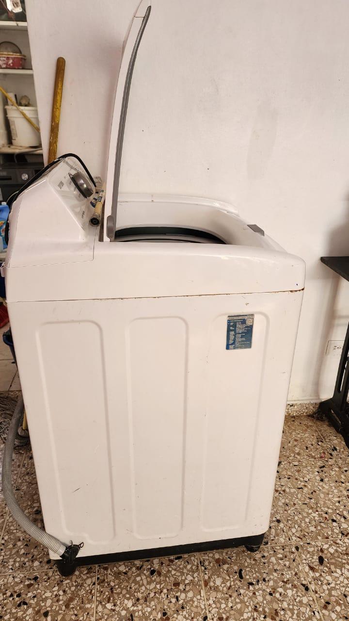 Lavadora Automatica Samsung 40 Libras 18 kg - Ideal para Reparación Foto 7314619-8.jpg