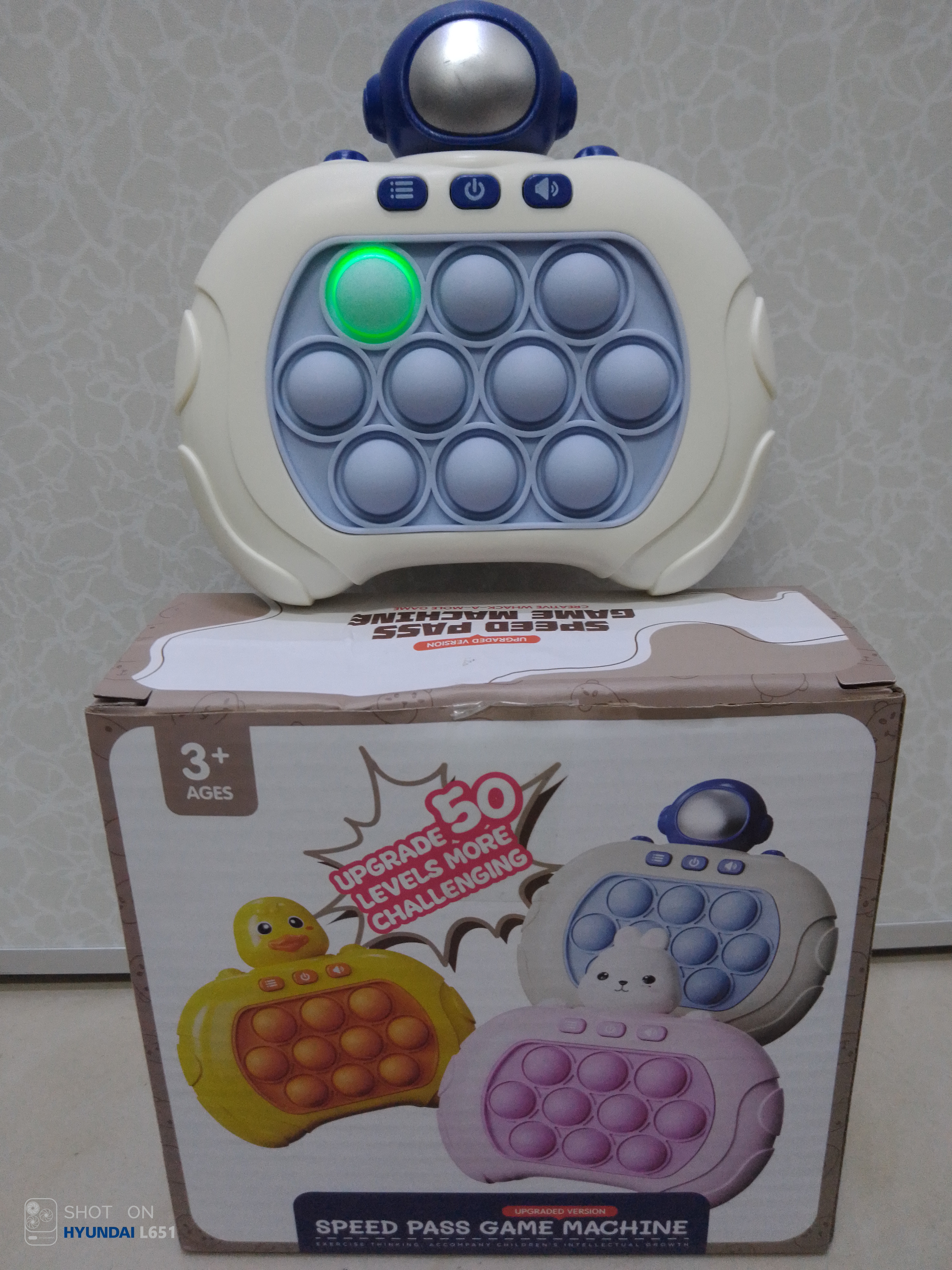 Pop It Game Machine con Luces LED y Efectos de Sonido Foto 7314639-7.jpg