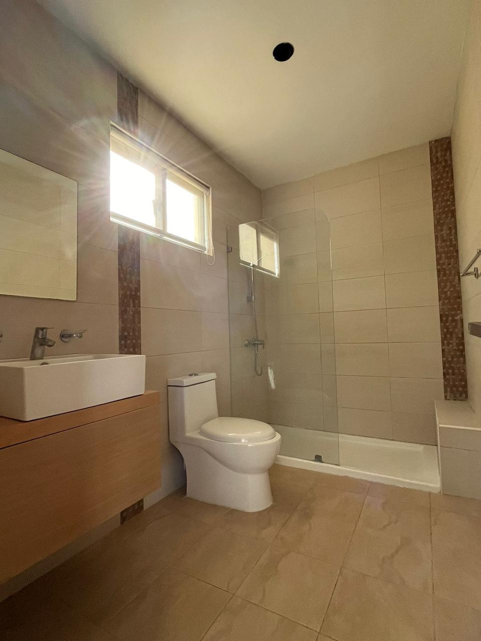 Apartamento en Venta en Evaristo Morales – 2 hab 2 parqueos   Foto 7314657-10.jpg