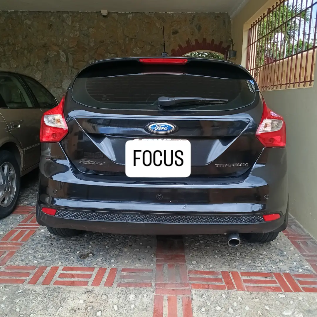 Ford Focus Titanium 12  Foto 7314665-3.jpg