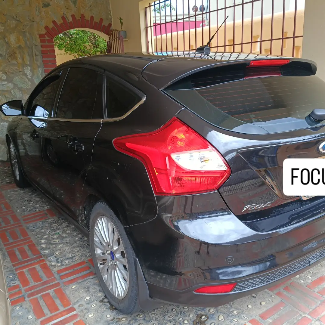 Ford Focus Titanium 12  Foto 7314665-4.jpg