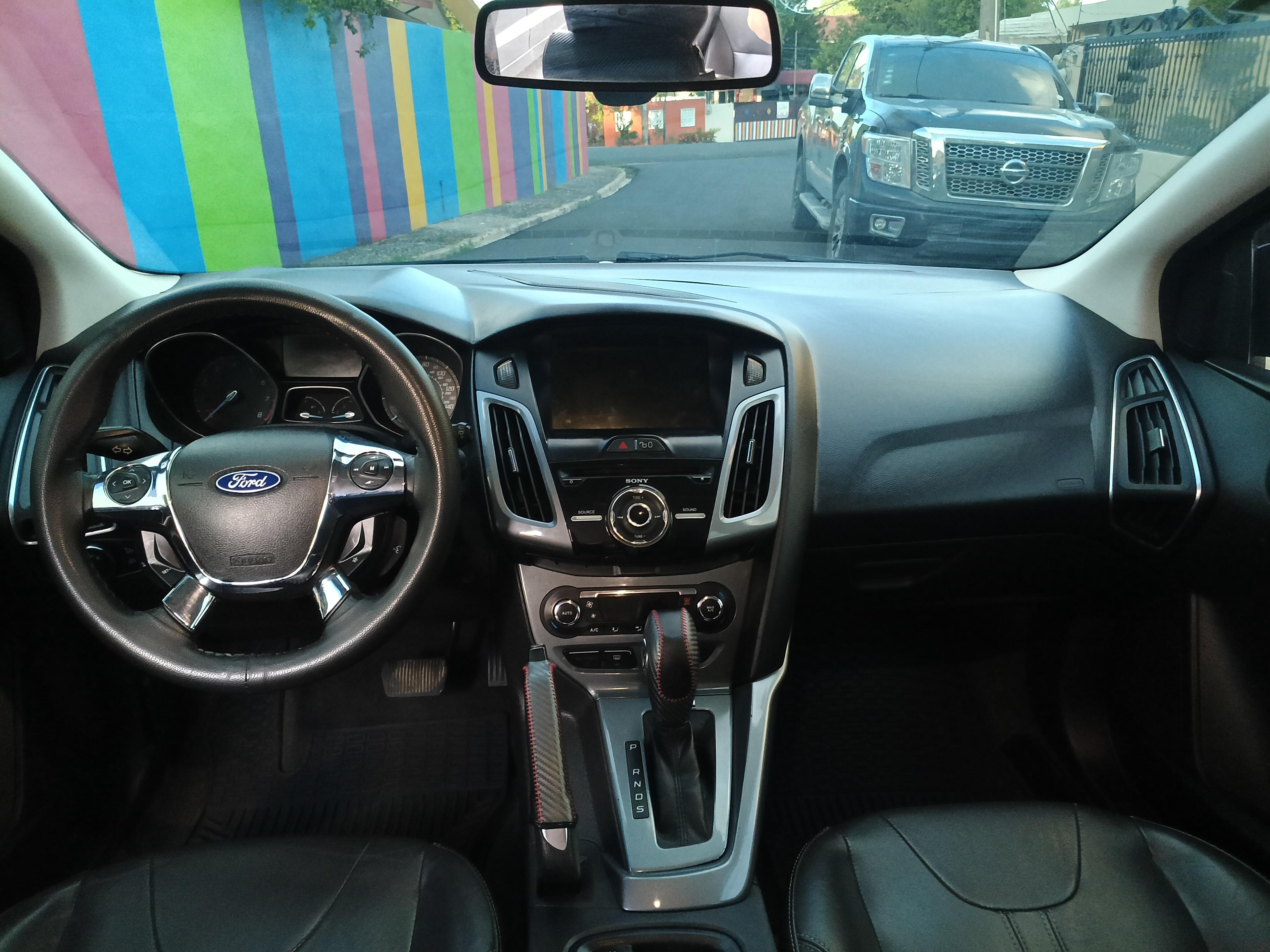 Ford Focus Titanium 12  Foto 7314665-6.jpg