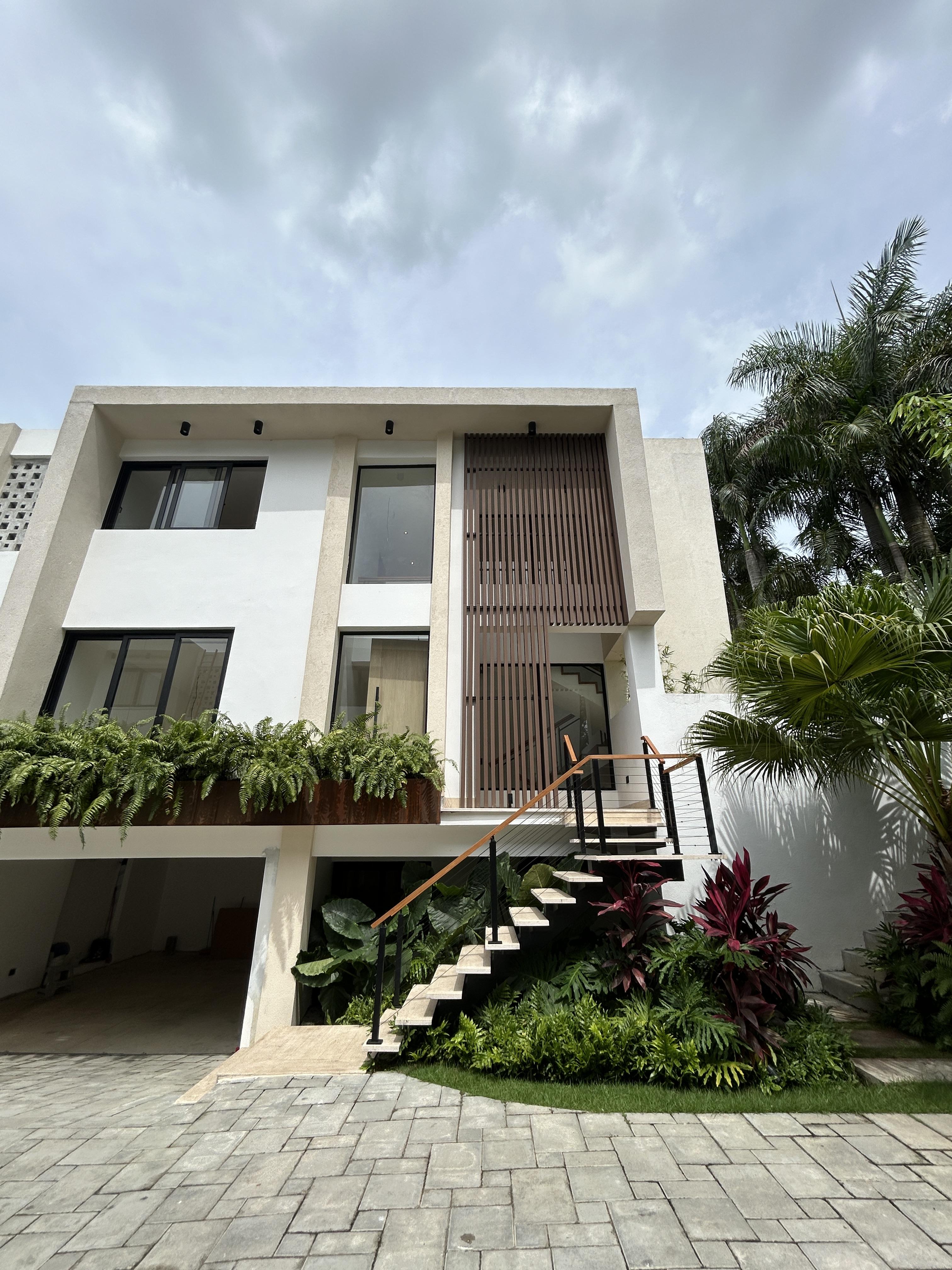 Exclusive Family Home for Rent  Cuesta Hermosa III Foto 7314675-2.jpg