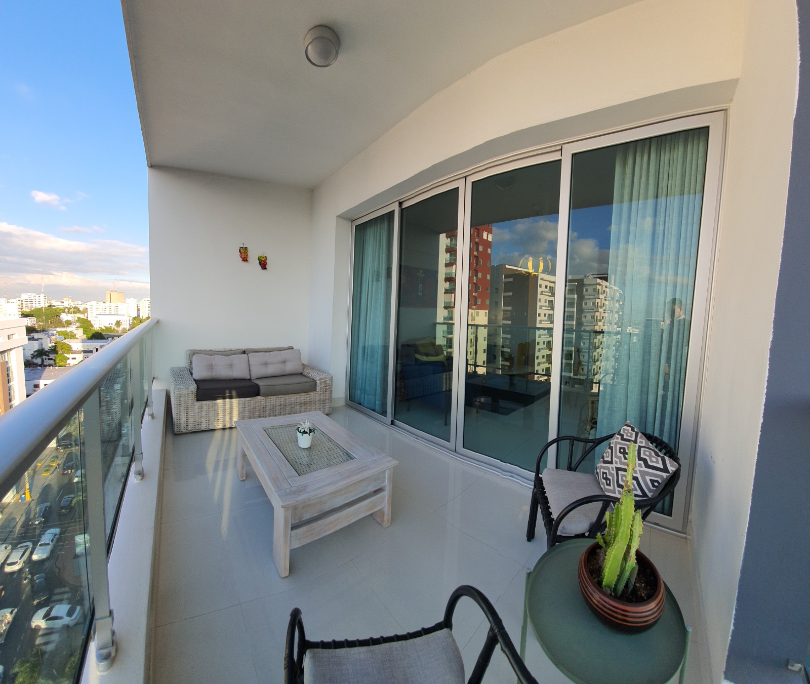 En Alquiler Apartamento Amueblado en La Esperilla. Foto 7314700-2.jpg