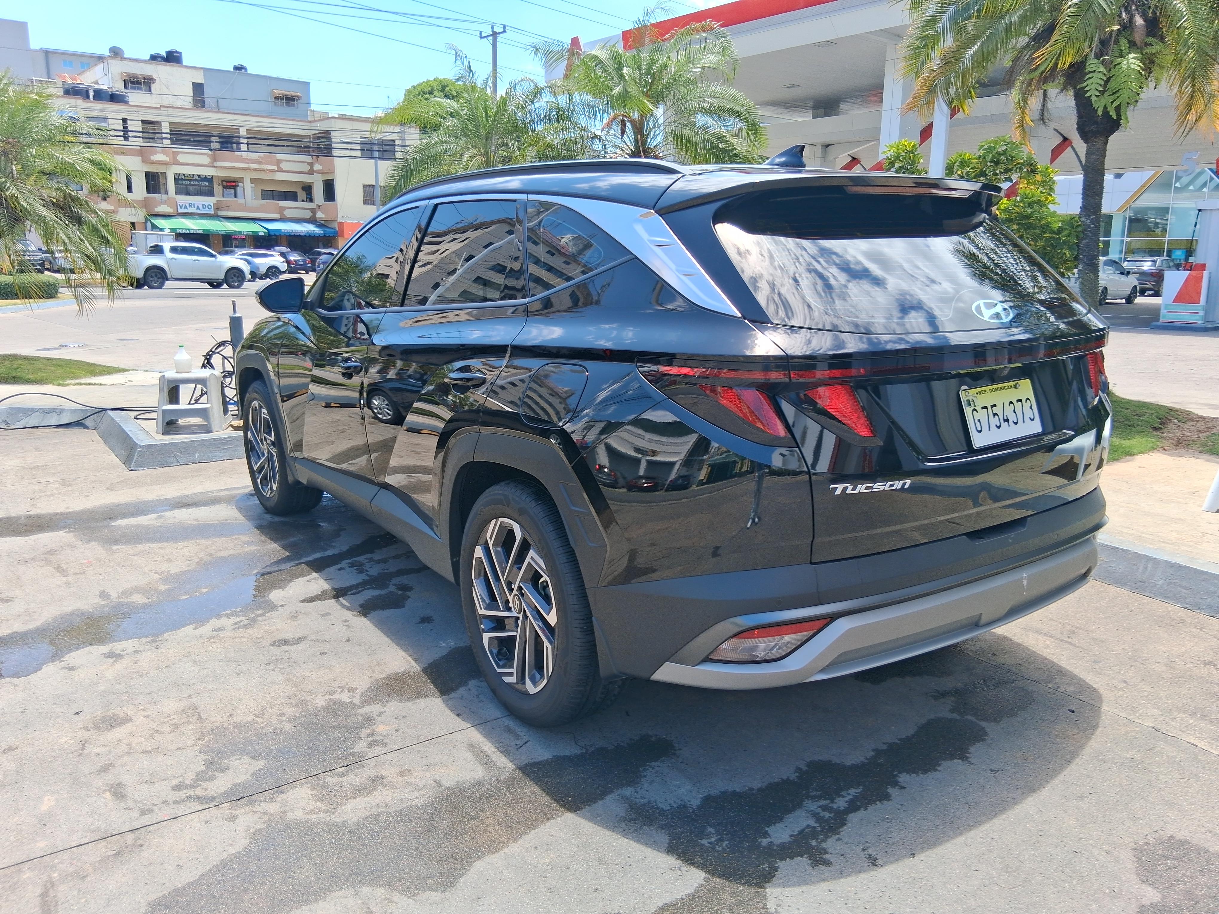 2025 Hyundai Tucson LIMITED  Foto 7314708-3.jpg