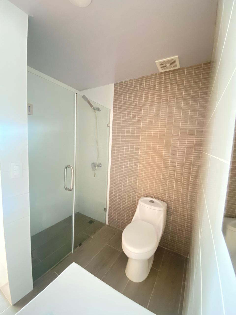 Apartamento en Renta en Bella Vista Santo Domingo Foto 7314726-10.jpg