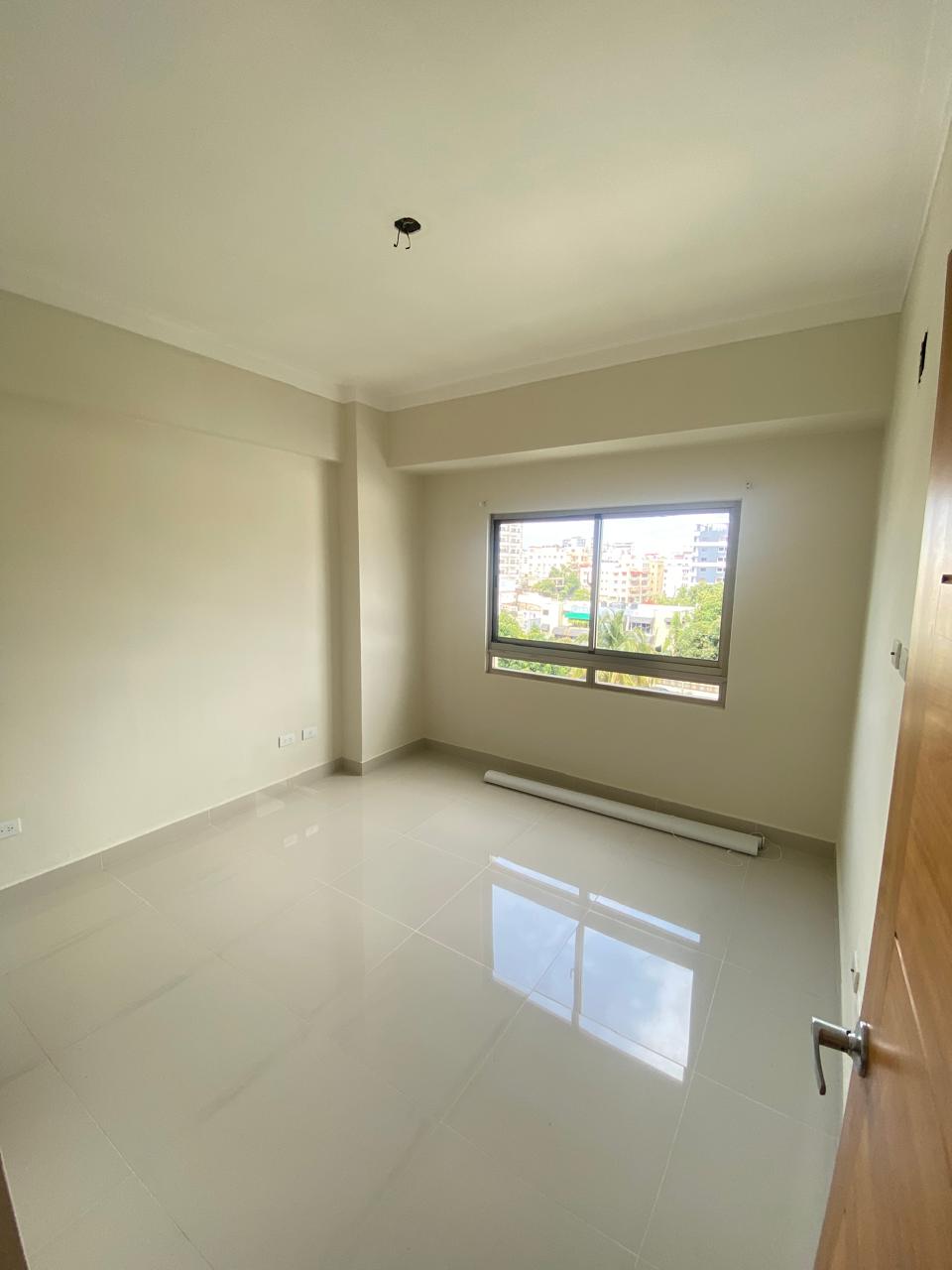 Apartamento en Renta en Bella Vista Santo Domingo Foto 7314726-11.jpg