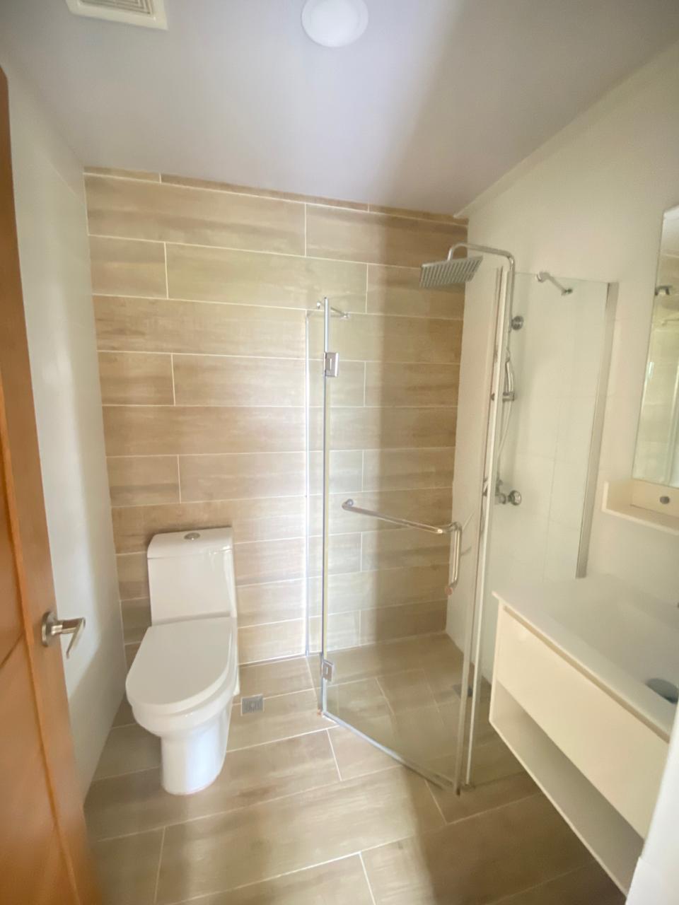 Apartamento en Renta en Bella Vista Santo Domingo Foto 7314726-13.jpg