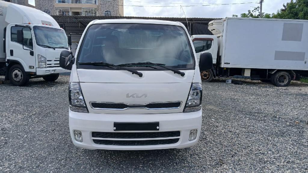 VENDO KIA BONGO 2020 MECANICO INICIAL 100000 FINANCIAMIENTO DISPONIBLE Foto 7314727-2.jpg