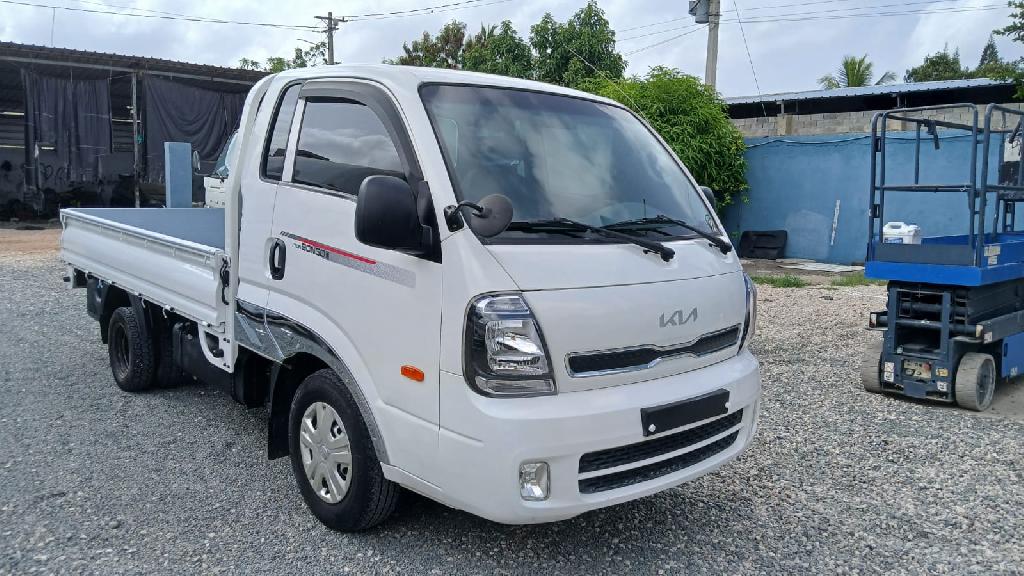 VENDO KIA BONGO 2020 MECANICO INICIAL 100000 FINANCIAMIENTO DISPONIBLE Foto 7314727-3.jpg