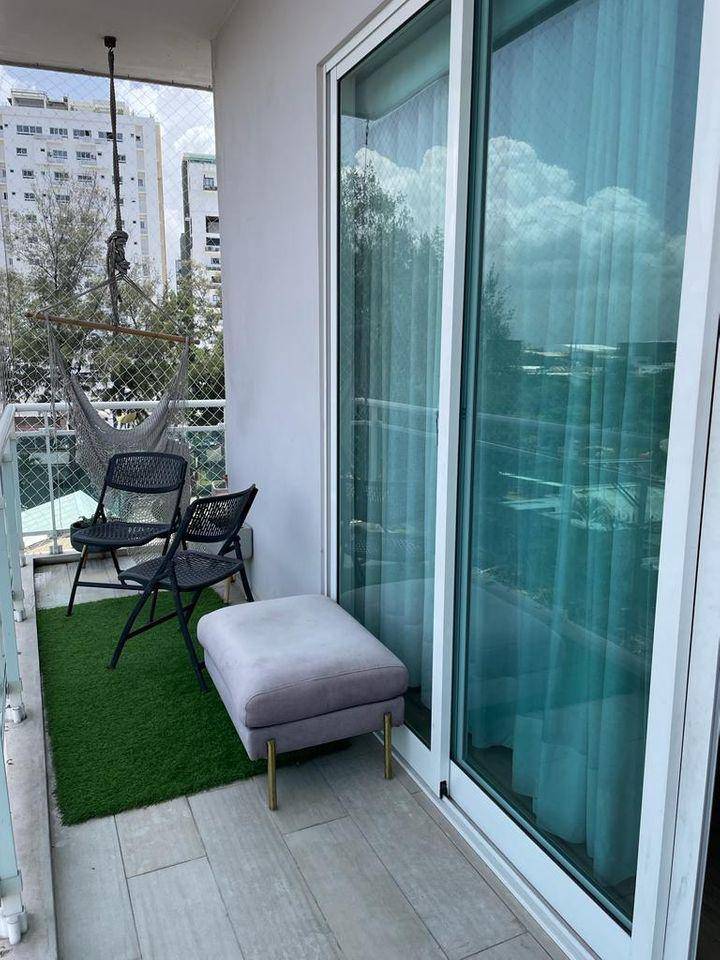 Asombrosa venta de apartamento totalmente amueblado en Piantini. Foto 7314791-5.jpg