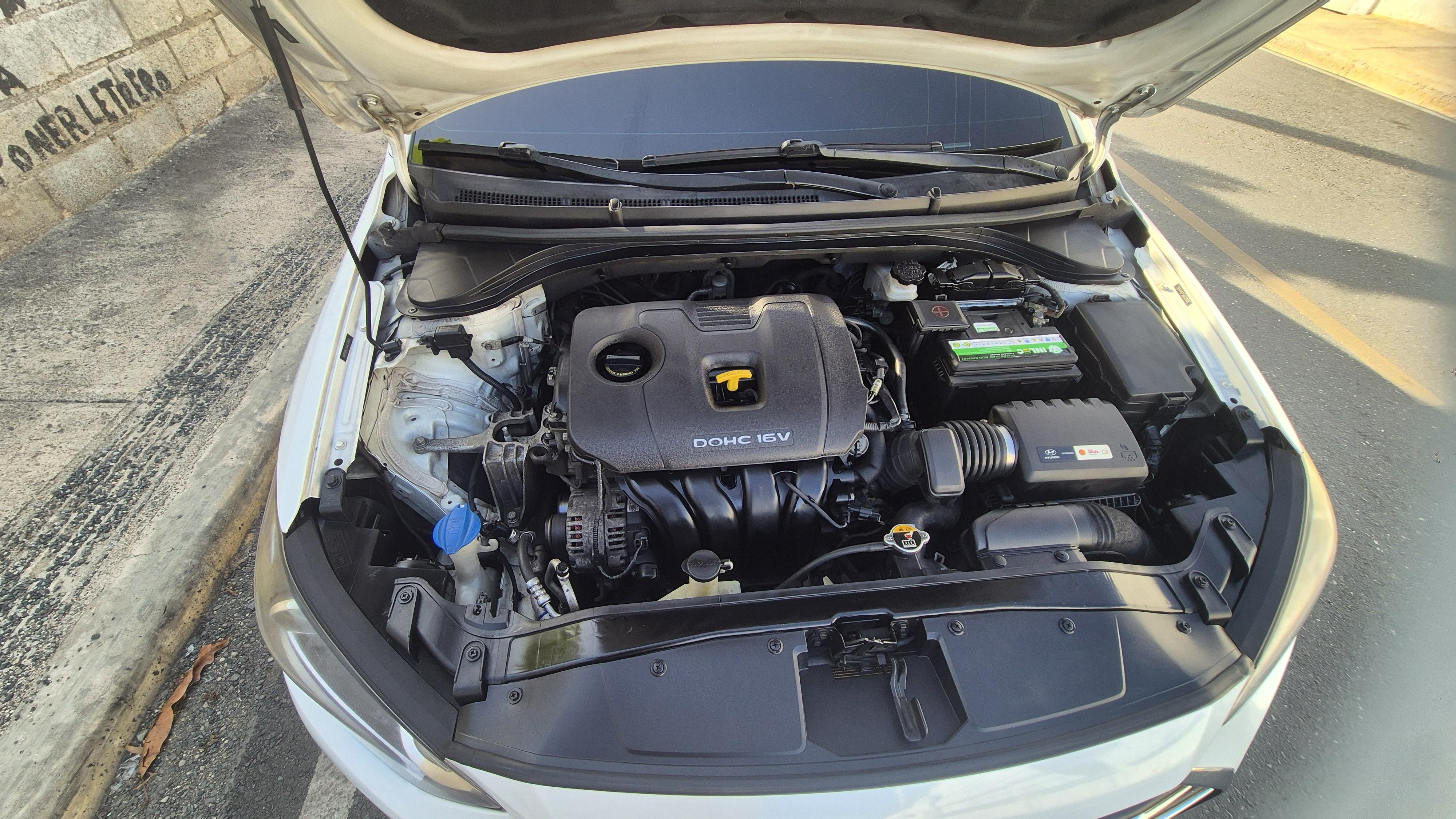 Hyundai Elantra SEL Value 2018 Foto 7314793-1.jpg