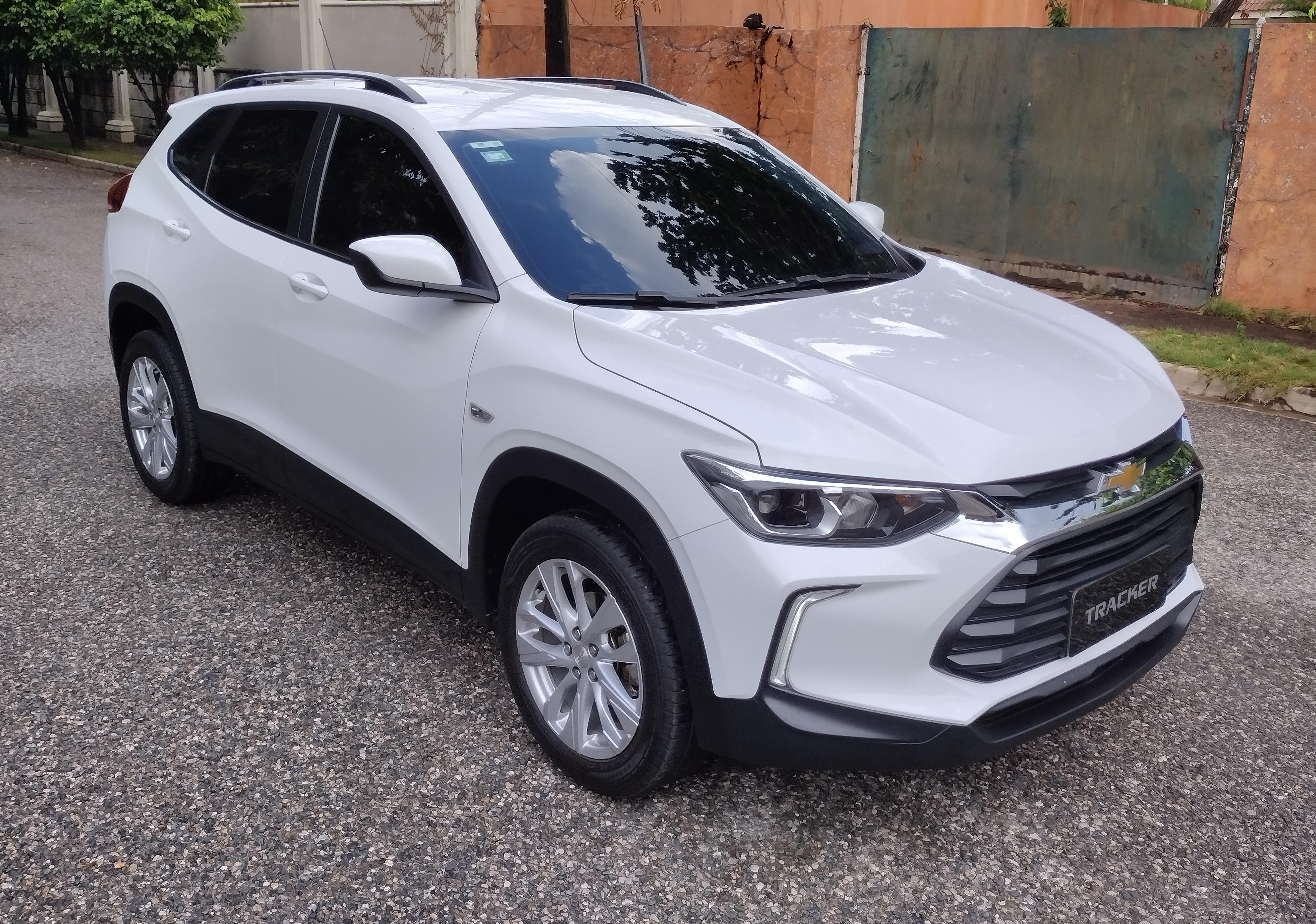 Chevrolet Tracker LT 2023 con 11.000 km con sus Plasticos  Foto 7314799-2.jpg