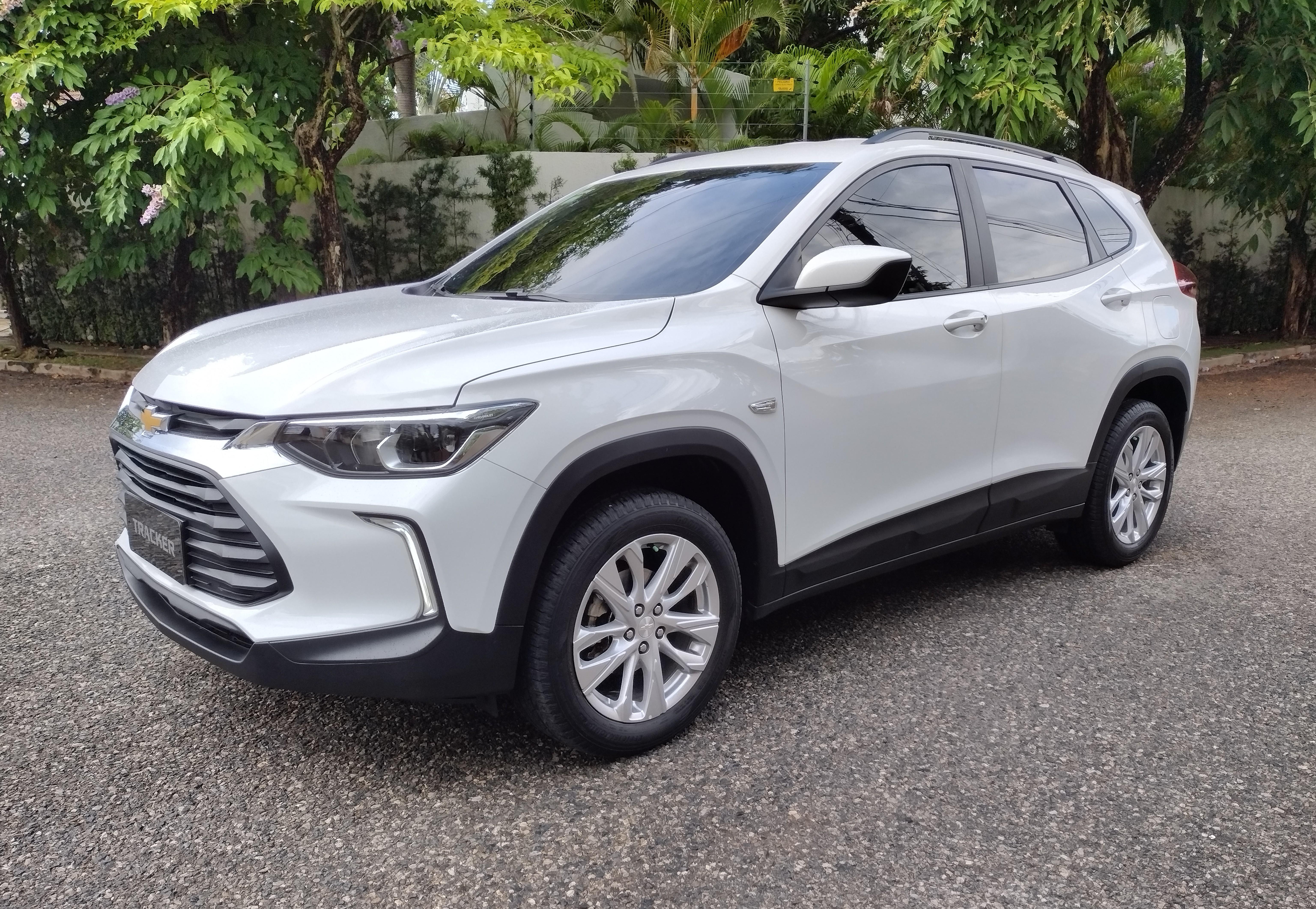 Chevrolet Tracker LT 2023 con 11.000 km con sus Plasticos  Foto 7314799-8.jpg