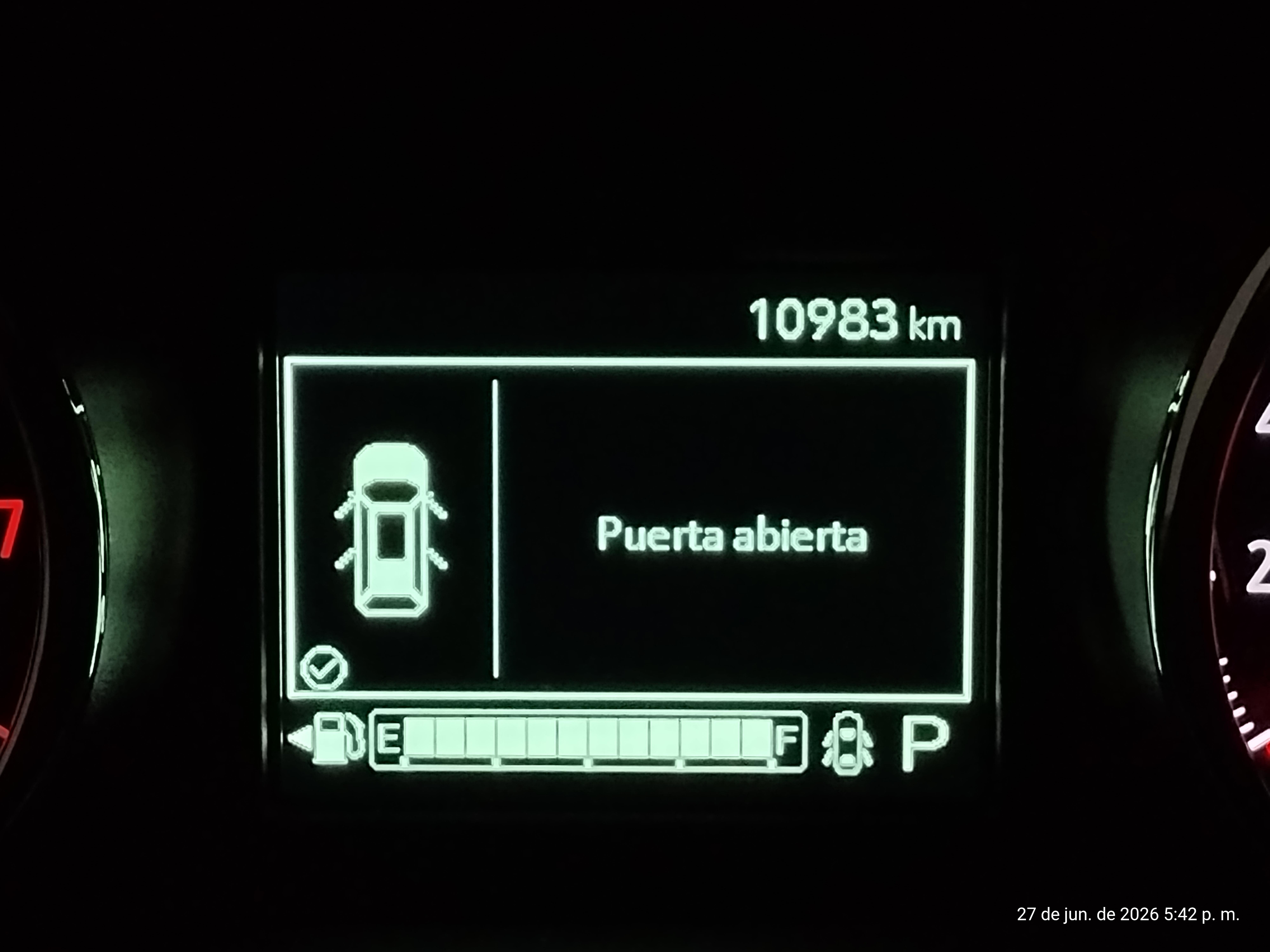 Chevrolet Tracker LT 2023 con 11.000 km con sus Plasticos  Foto 7314799-9.jpg