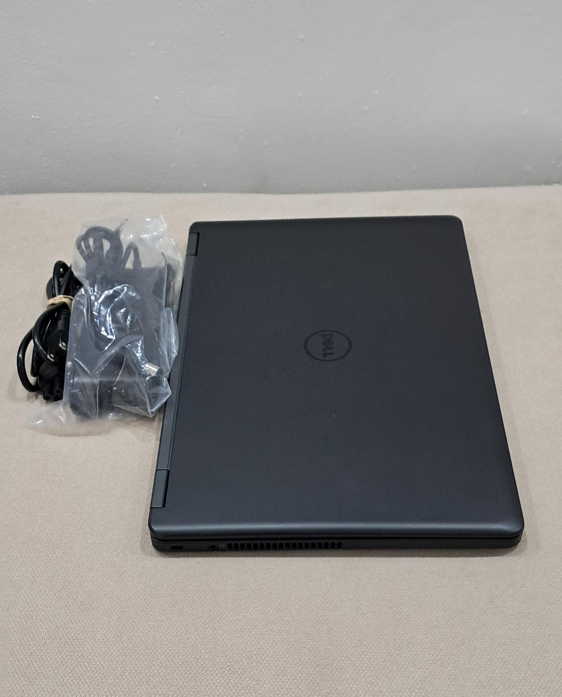 Laptop Dell E5450 8GB 180GB SSD i5 2.3Ghz Foto 7314806-5.jpg