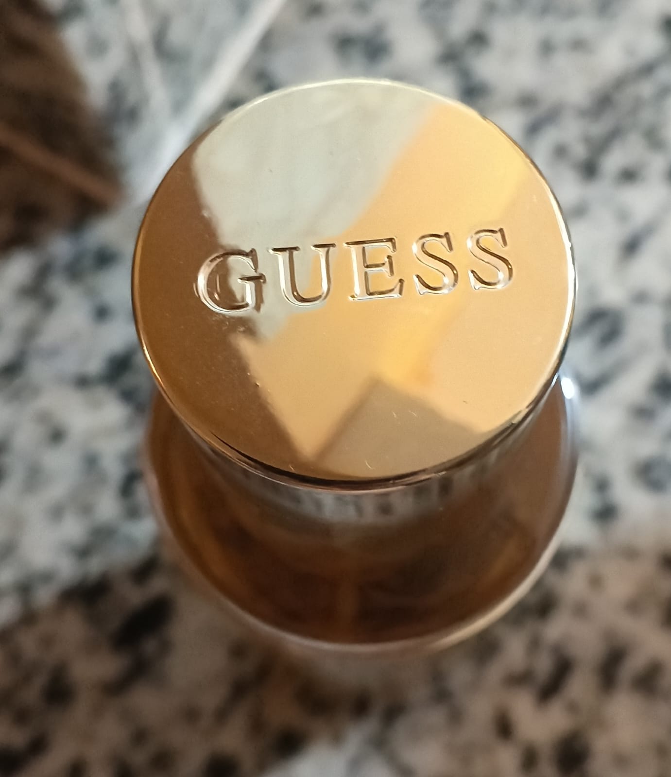 Fragancia / Splash Guess 8.4 FL/ 250 mL E Foto 7314819-1.jpg