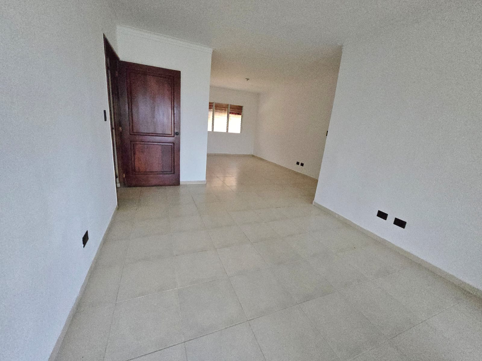 Apartamento en la Jacobo Majluta Ciudad Bonita   4to piso 89mt2   Foto 7314920-6.jpg