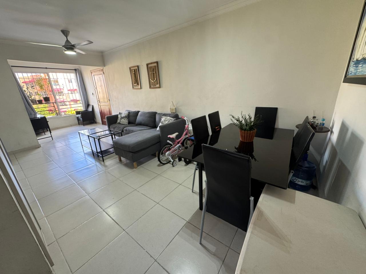 APARTAMENTO EN VENTA REMODELADO   ????RES. PABLO MELLA MORALES AUT. DU Foto 7314979-10.jpg