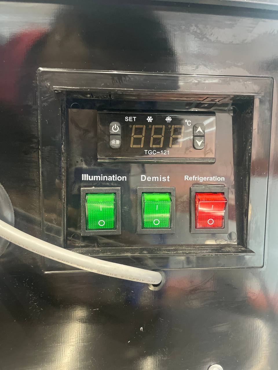 Vitrina exhibidora fria cuadrada para postres alimentos frios de 27 pu Foto 7315041-7.jpg