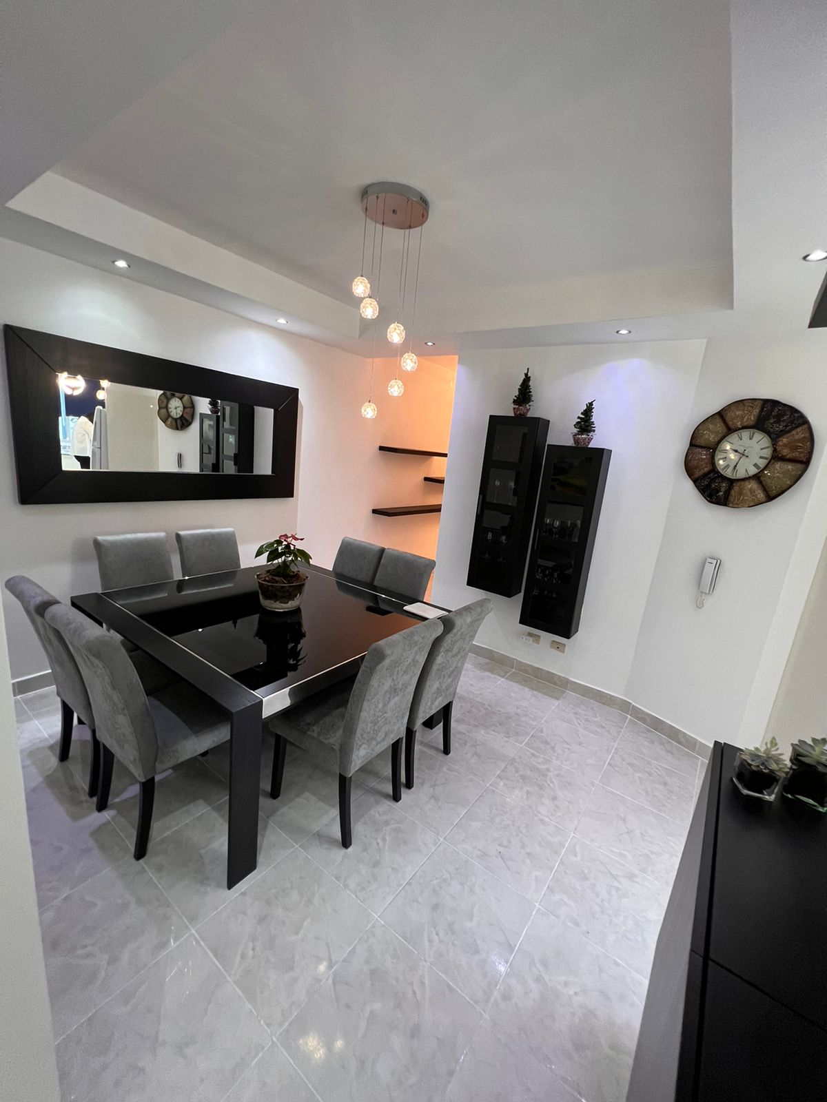 Apartamento en Alquiler Amueblado en Piantini Foto 7315047-10.jpg