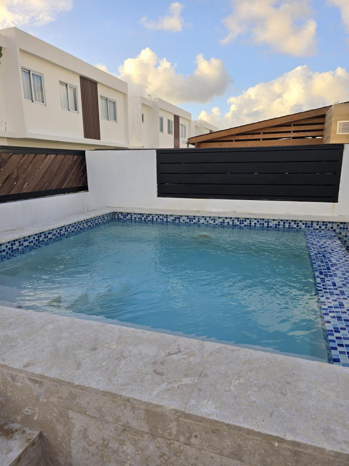 Villa en Alquiler  Punta Cana – Próxima a Downtown Foto 7315048-1.jpg