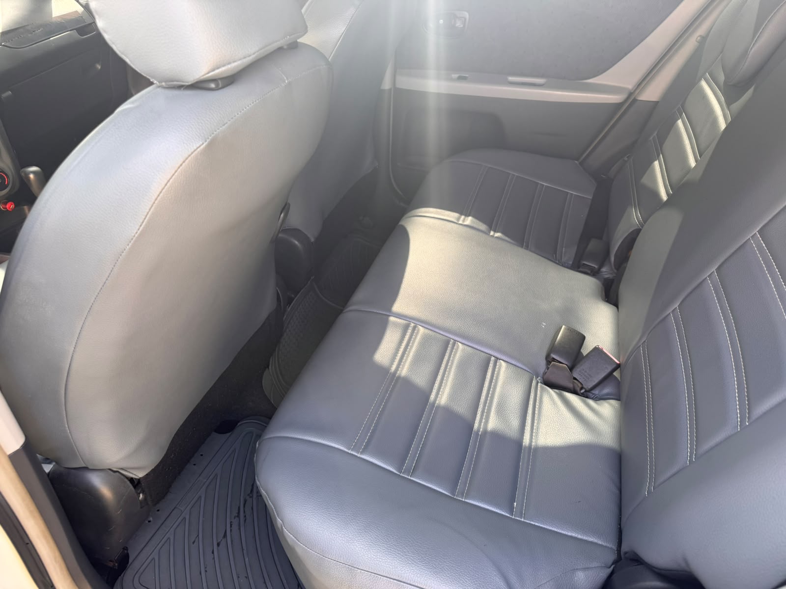 TOYOTA VITZ 2009 JAPONES---TRASPASO INCLUIDO-NEGOCIABLE Foto 7315124-6.jpg