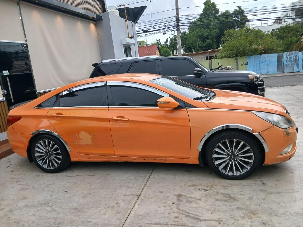 Hyundai Sonata Año 2014 en Santo Domingo Oeste Foto 7315125-2.jpg