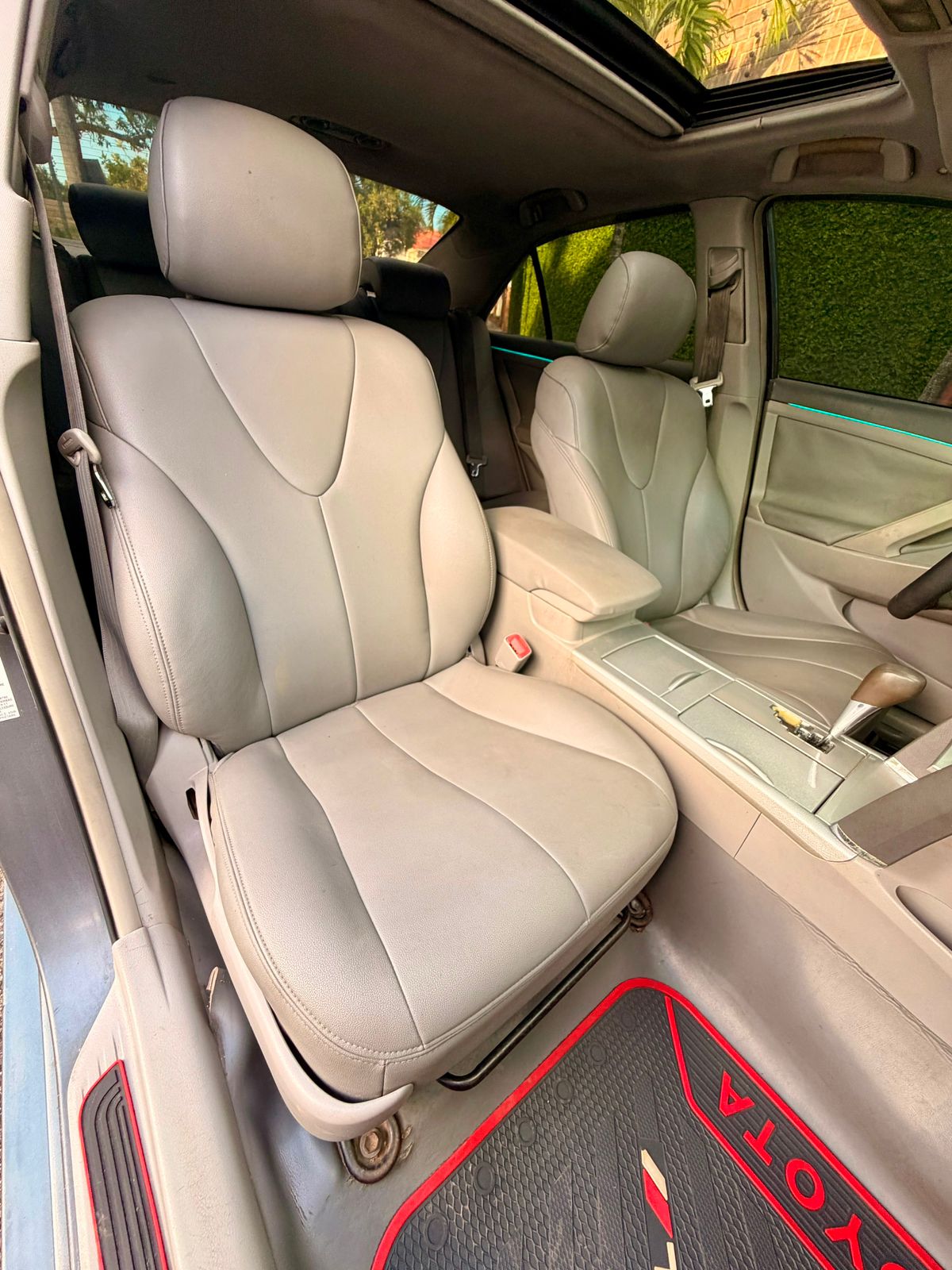 Toyota Camry le 2010 Foto 7315126-8.jpg
