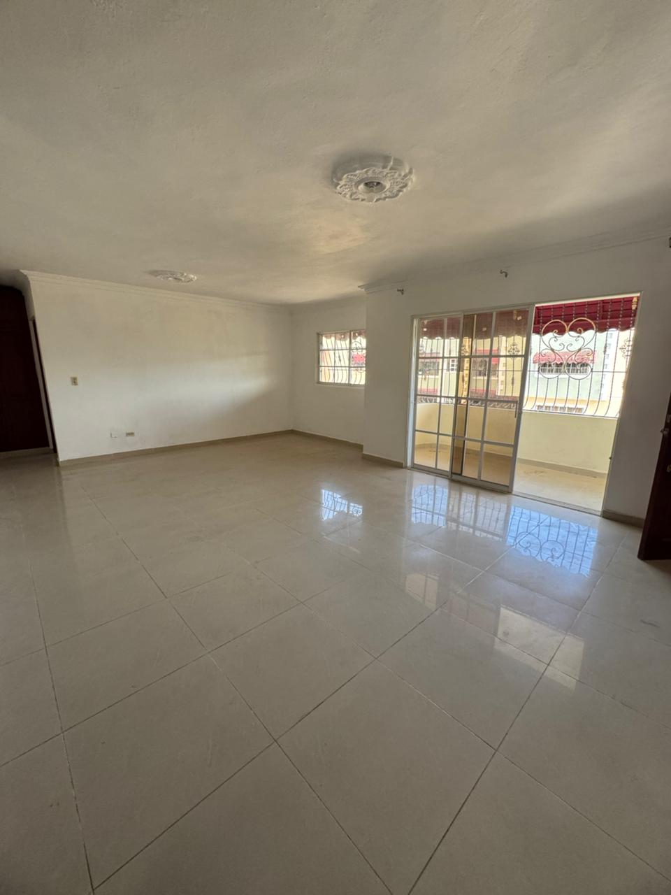 Apartamento en sector SDE - Autopista San Isidro 3 habitaciones  Foto 7315133-10.jpg