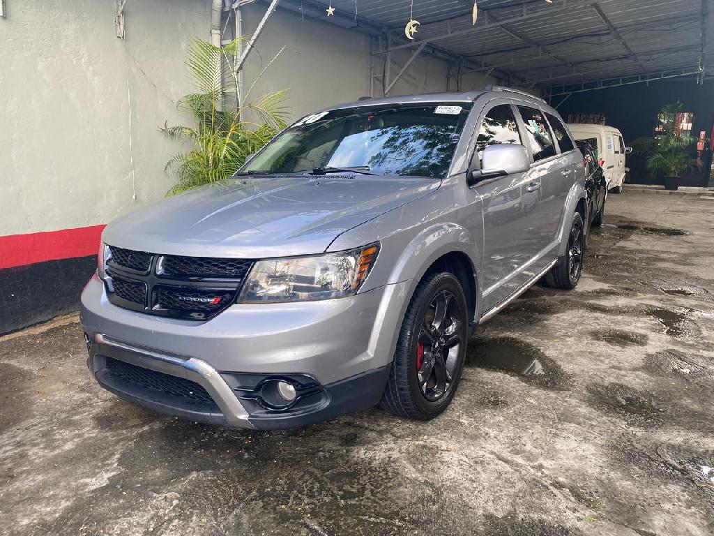 Dodge Journey Crossoard 2020 Foto 7315187-1.jpg