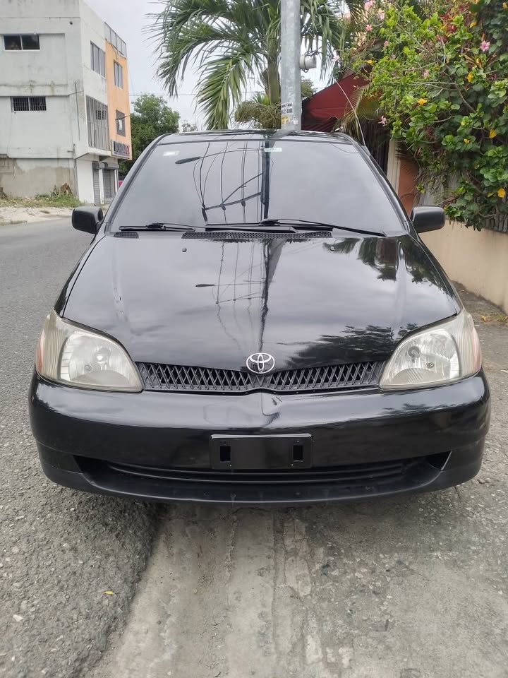 Toyota Yaris 2000 Foto 7315240-5.jpg