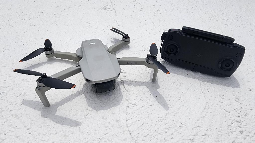 Drone DJI Mini SE Foto 7315343-4.jpg