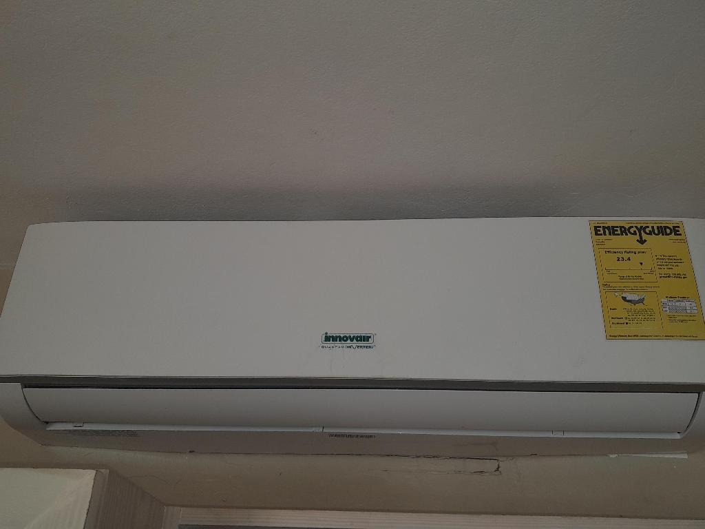 vendo aire split inverter de 18000 vtu excelentes condiciones Foto 7315356-1.jpg