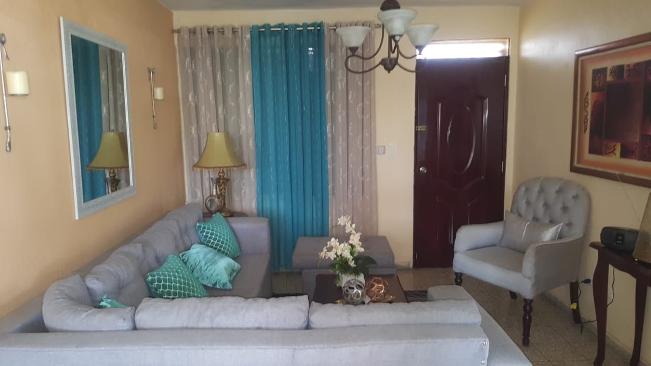 Vendo CASA  SOLAR en OFERTA POR TIEMPO LIMITADO INVI de la Independenc Foto 7315357-5.jpg