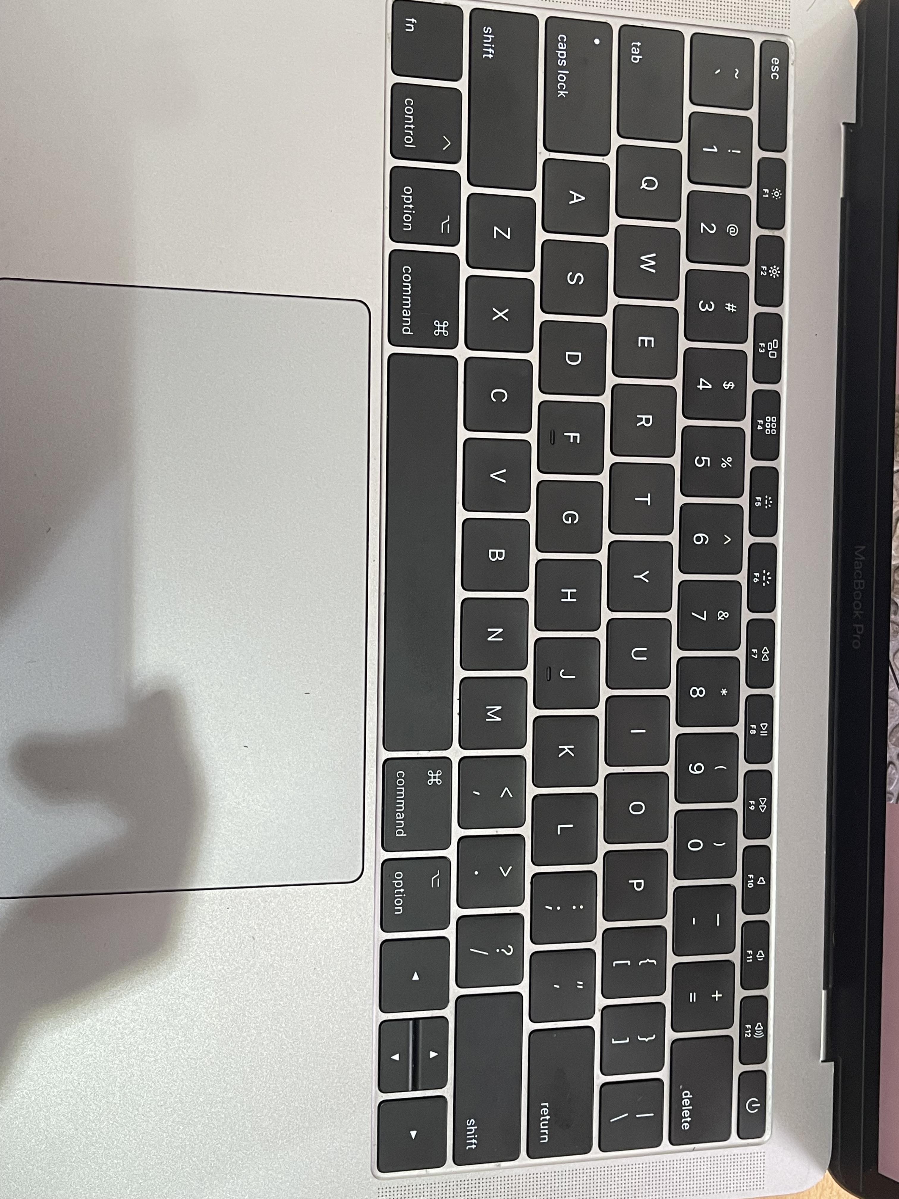 MacBook Pro año 2017 13 pulgadas  Foto 7315485-6.jpg